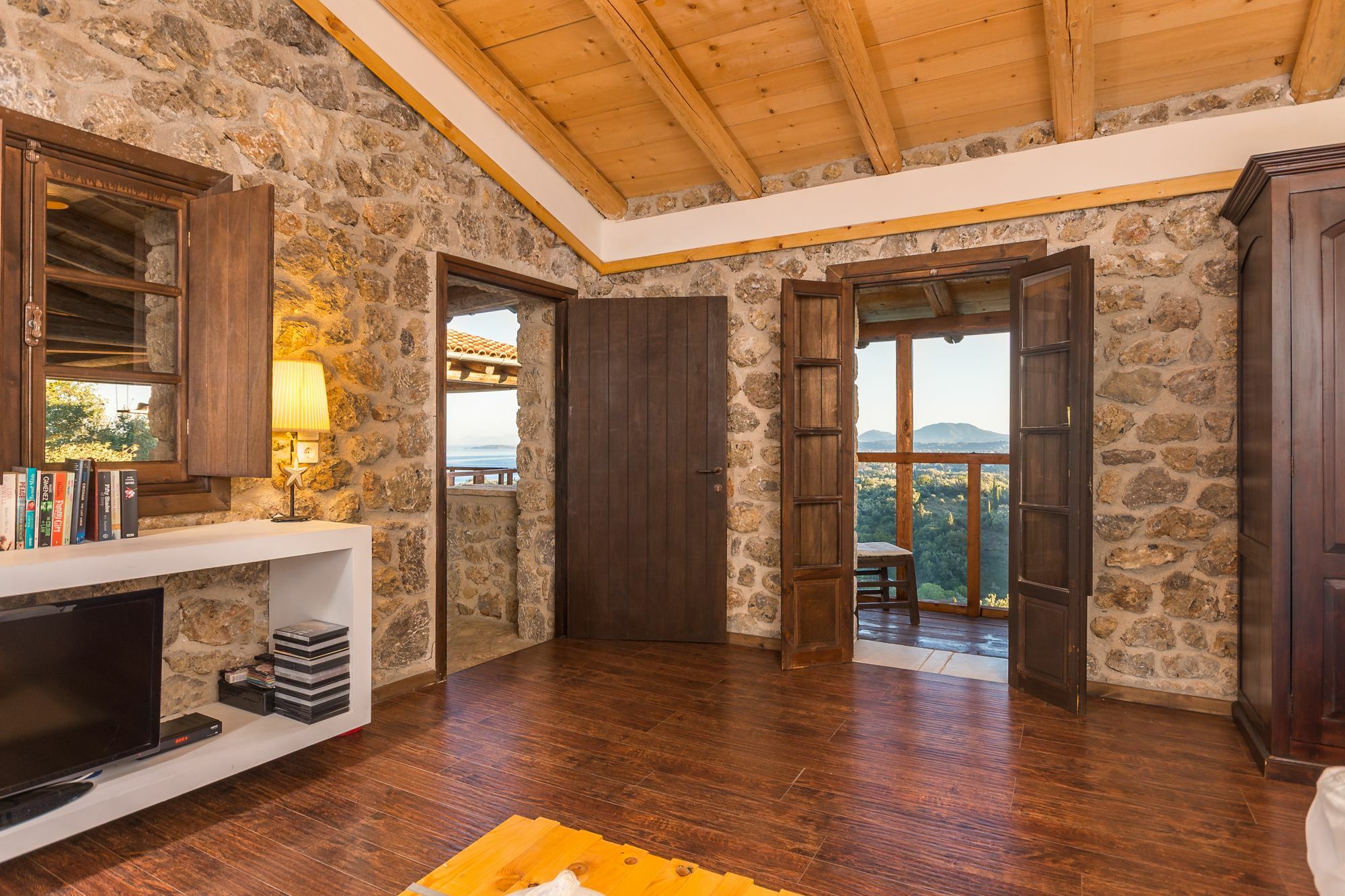 Villa Bournella イプソス エクステリア 写真